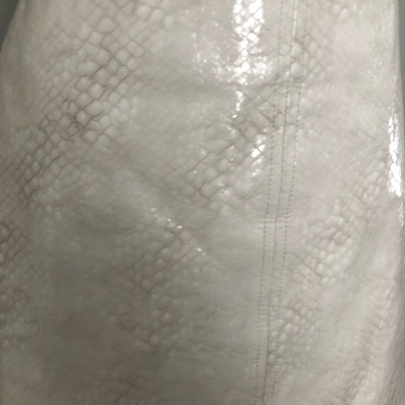 Snakeskin skirt - Picture 2 of 7